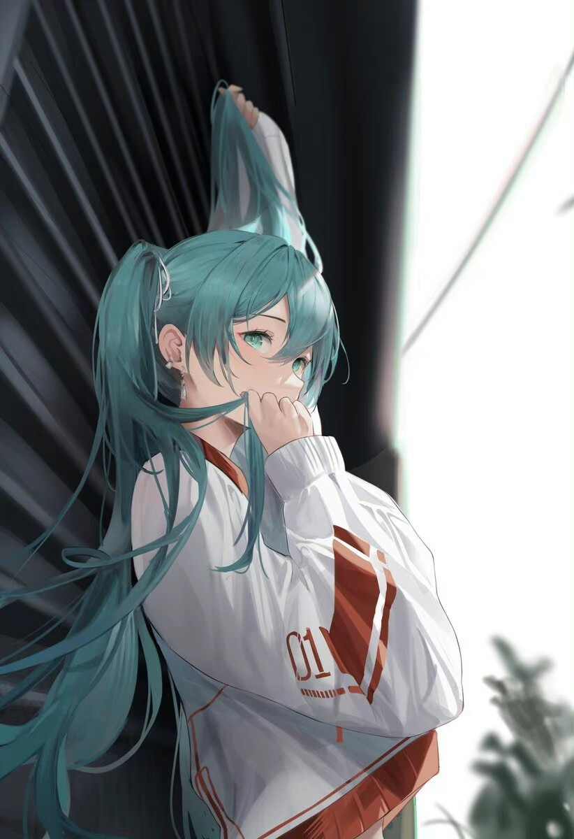 初音未来壁纸 | 不管我本人多少平庸，我总觉得对你的爱很美